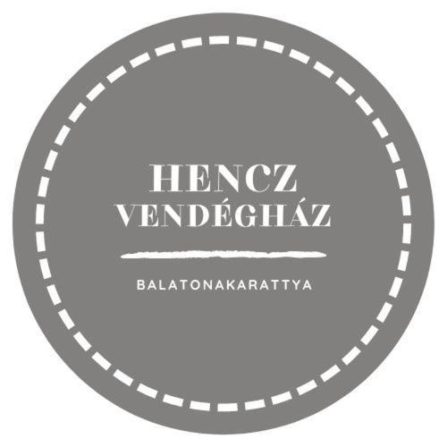 מלון בלטונקראטיה Hencz Vendeghaz מראה חיצוני תמונה